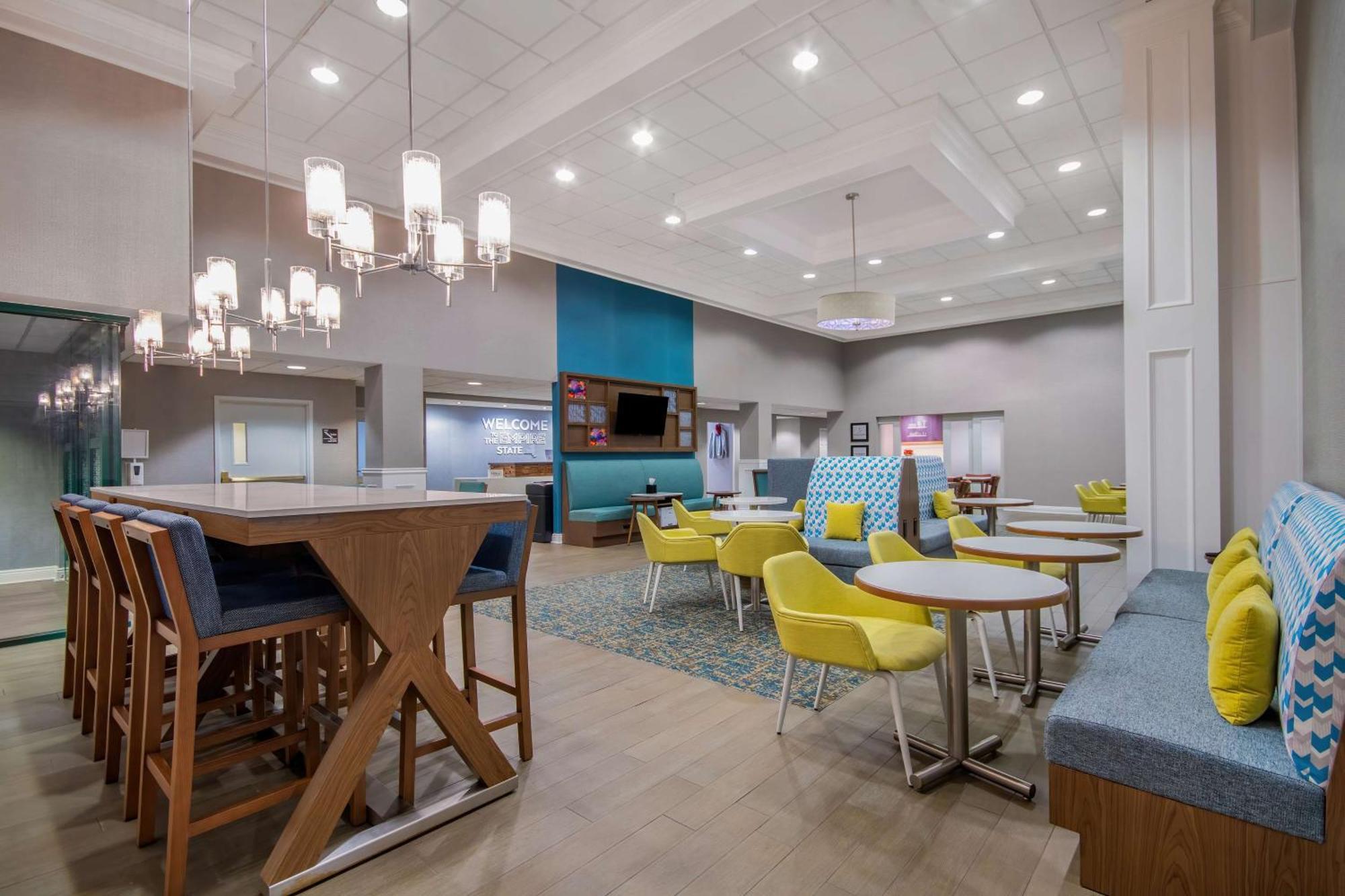 Hampton Inn East Aurora מראה חיצוני תמונה
